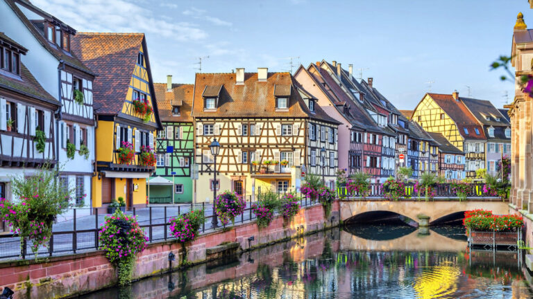 honeymoon shows, Colmar France resorts