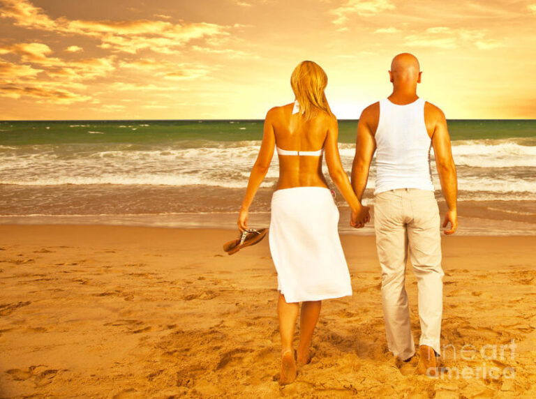 honeymoon shows, Vacation Essentials for Soaking Up the Sun