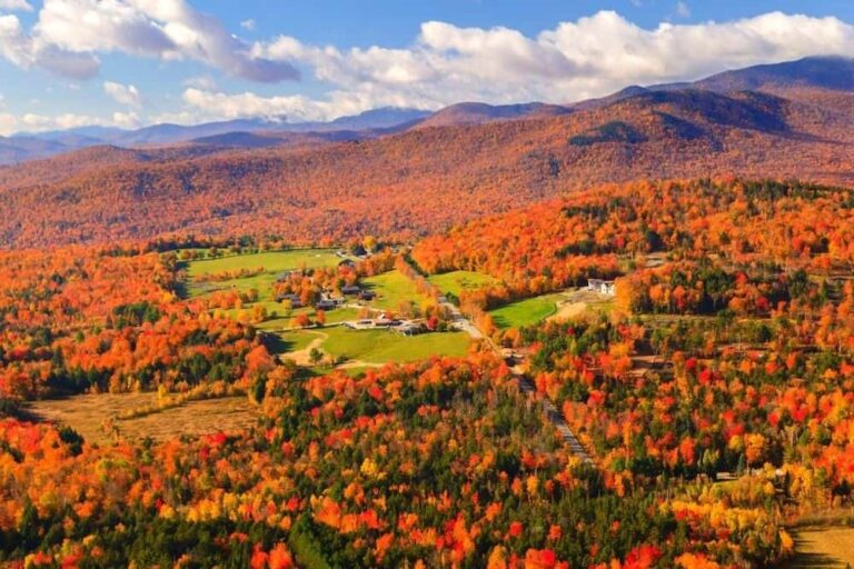 honeymoon shows,fall colors Stowe VT