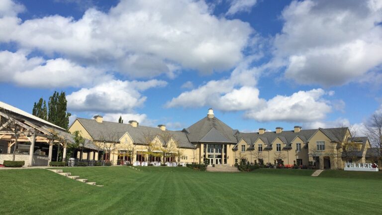 honeymoon shows, Niagara on the Lake winery